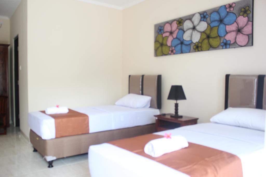 Hotel Puri Nusantara Кута Экстерьер фото