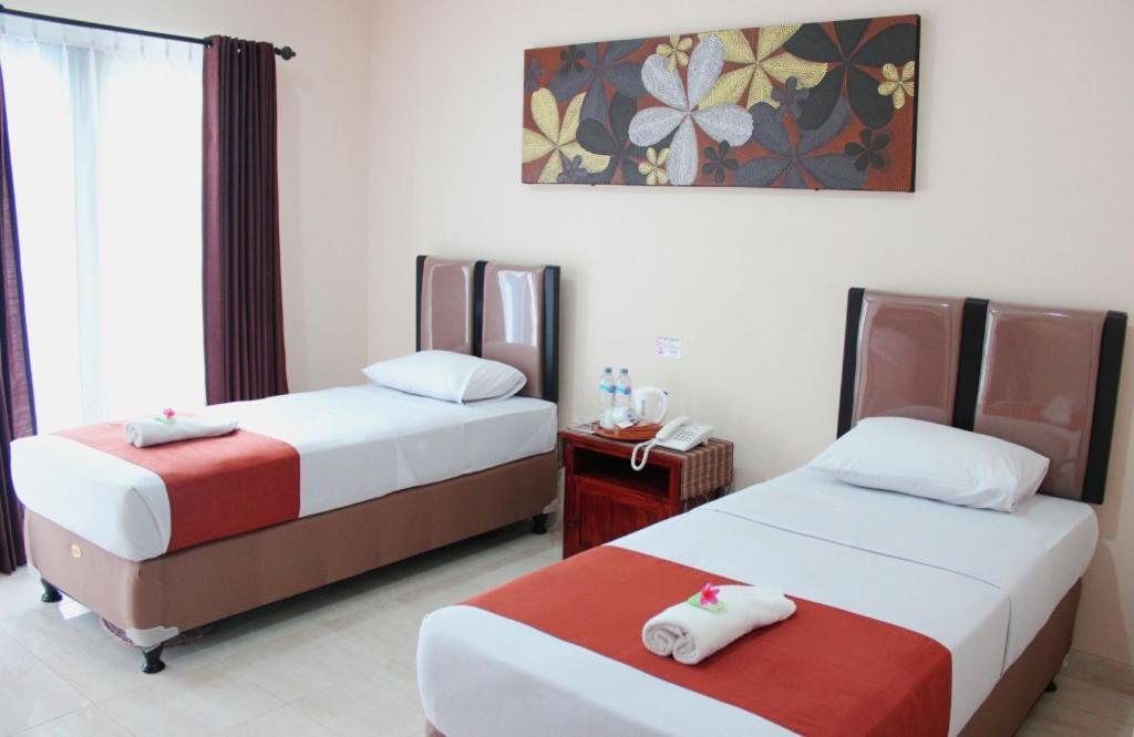 Hotel Puri Nusantara Кута Экстерьер фото